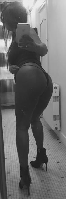 Gourmande et joviale black